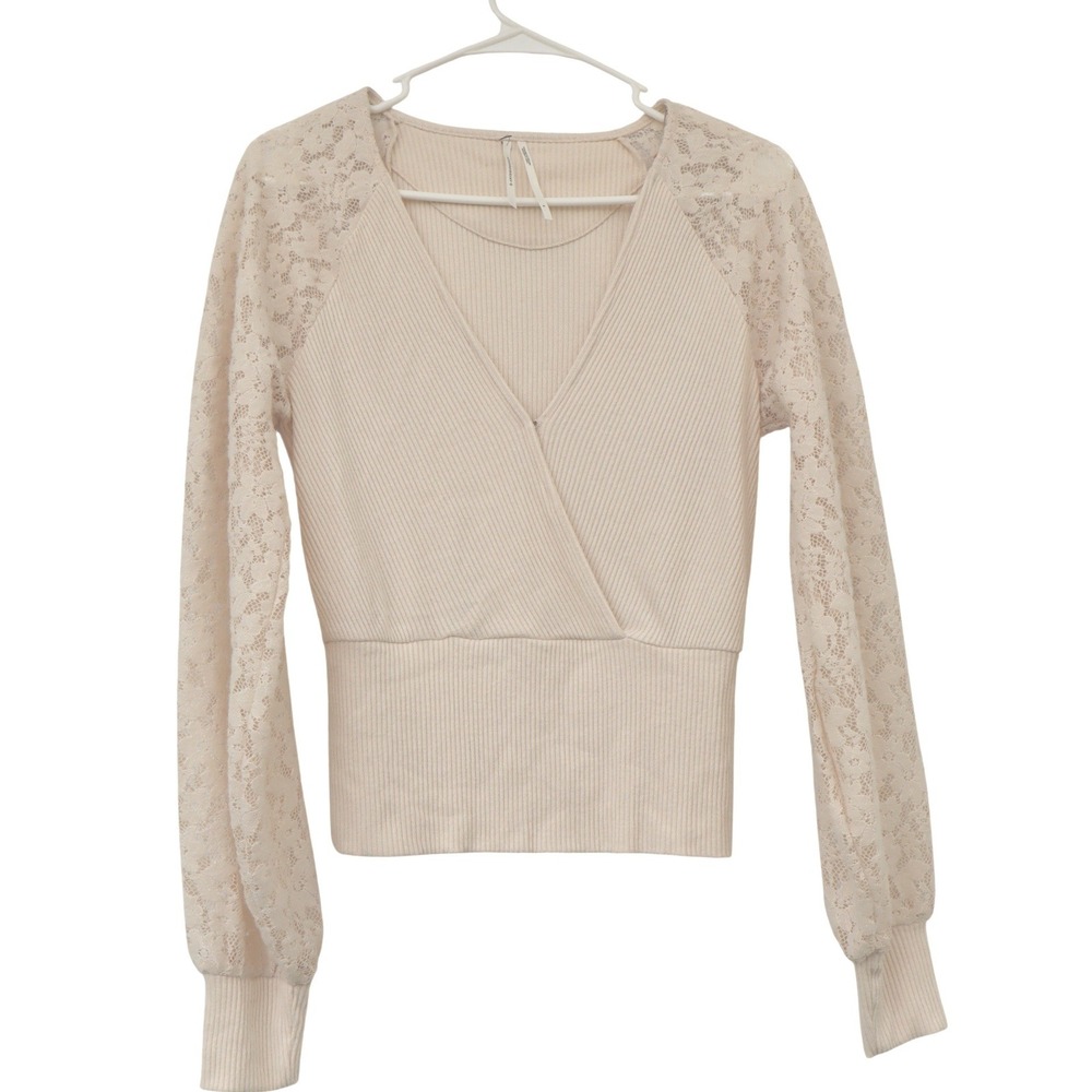 Anthropologie Cream Ribbed Wrap Women Top Lace Balloon Sleeve V-Neck Small - Picture 2 of 10